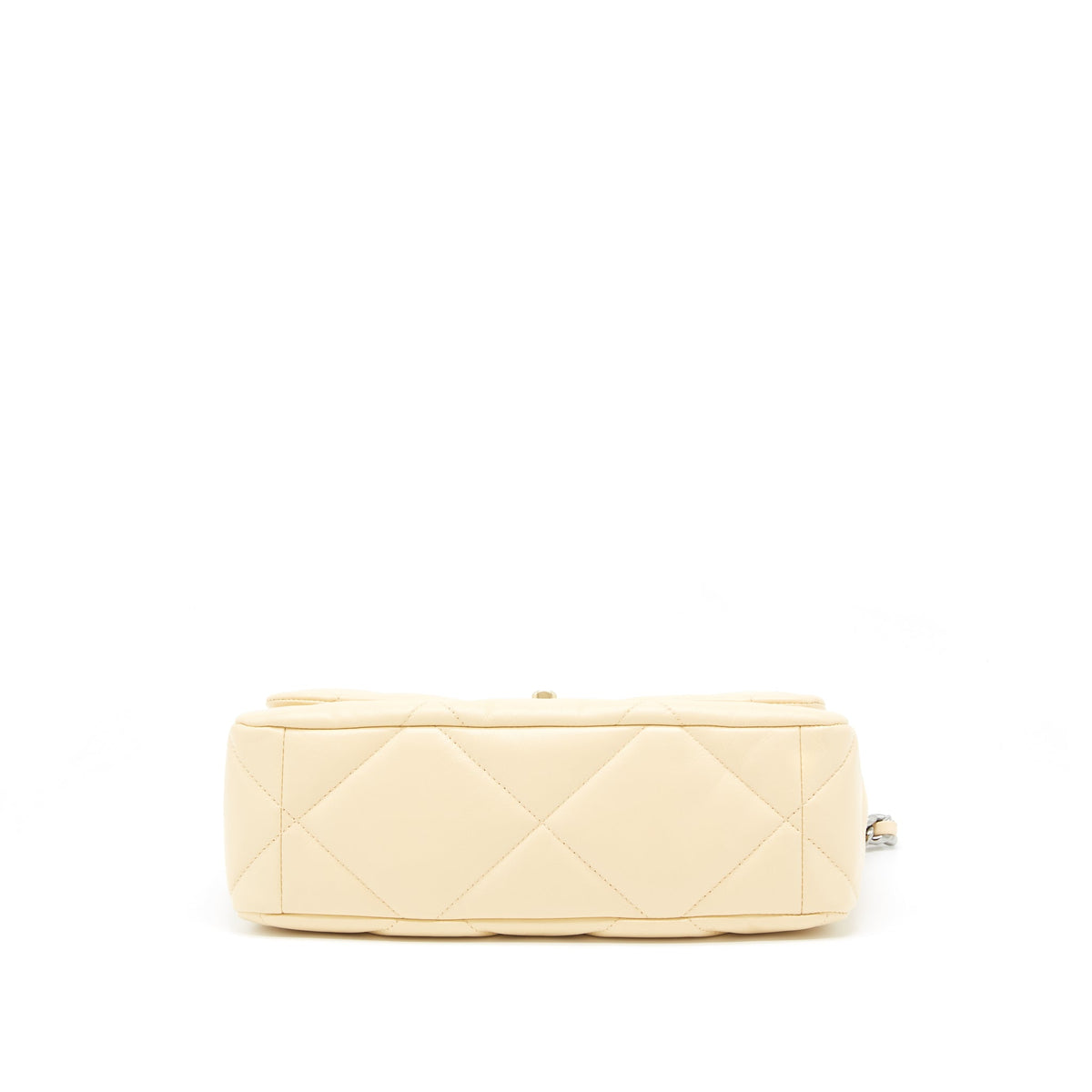 chanel-medium-19-bag-goatskin-beige-with-gold-silver-hardware-1