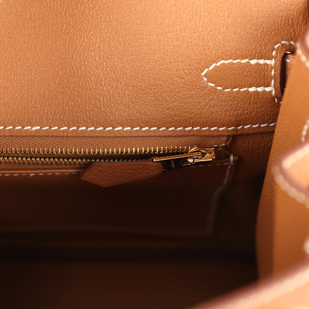hermes-birkin-25-gold-togo-gold-hardware-bag-2