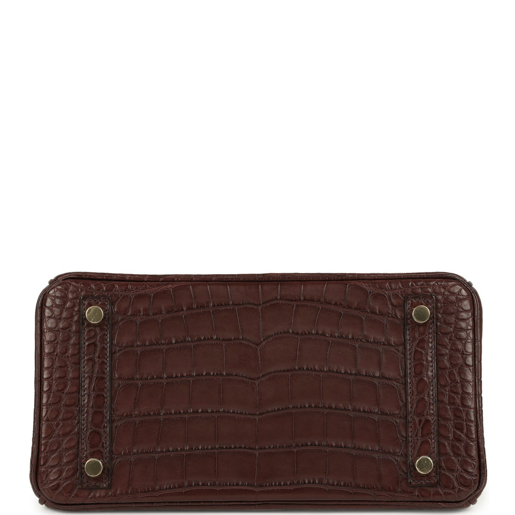 hermes-birkin-25-havane-matte-alligator-gold-hardware-bag