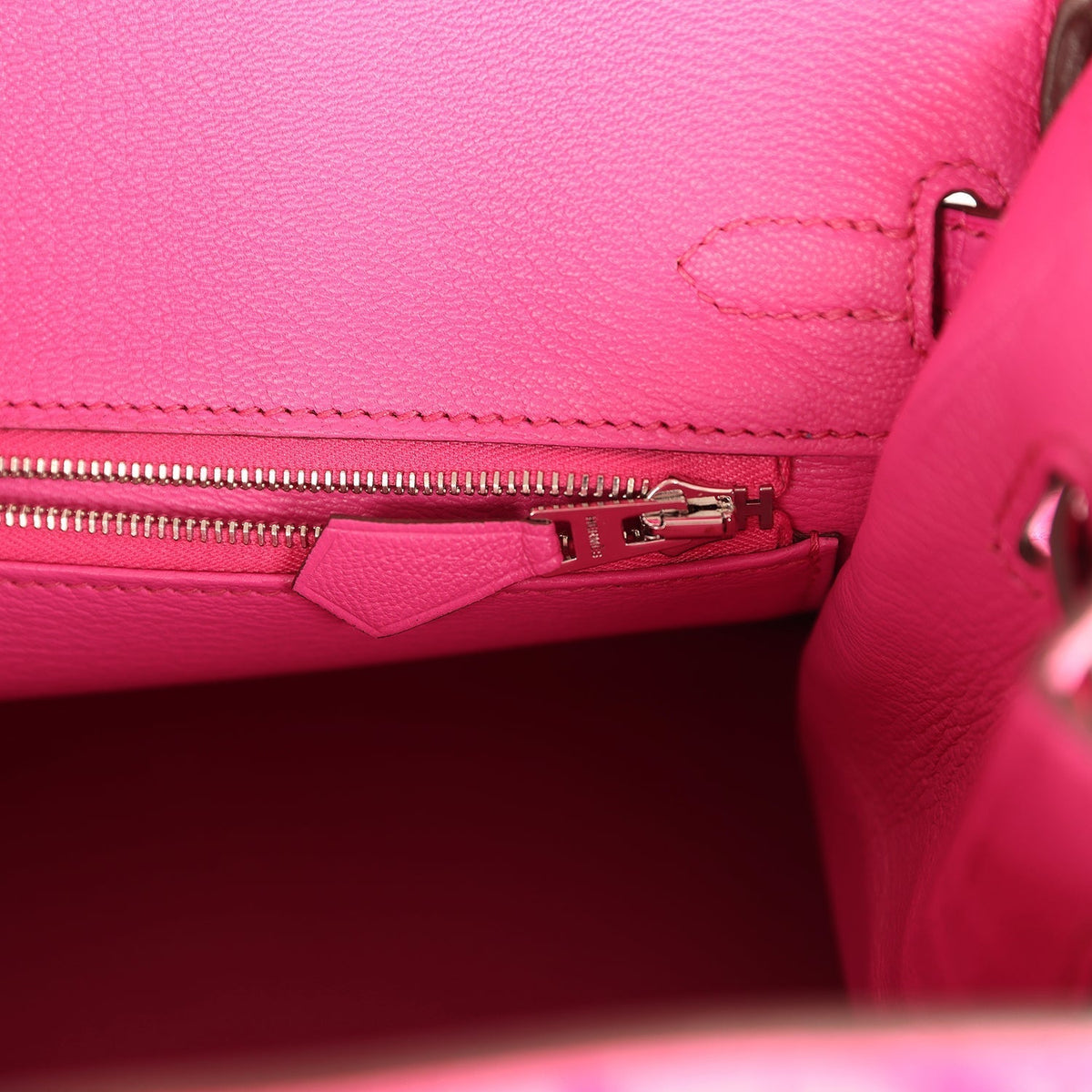 hermes-birkin-25-rose-shocking-matte-niloticus-crocodile-palladium-bag