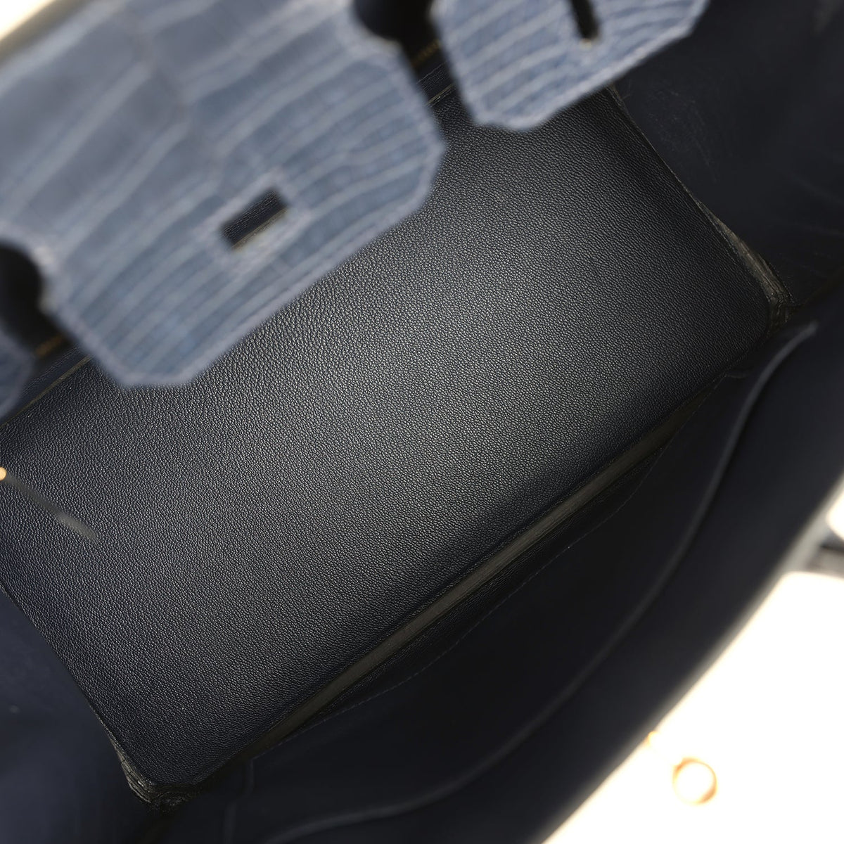 hermes-birkin-30-bleu-indigo-matte-alligator-gold-hardware-bag
