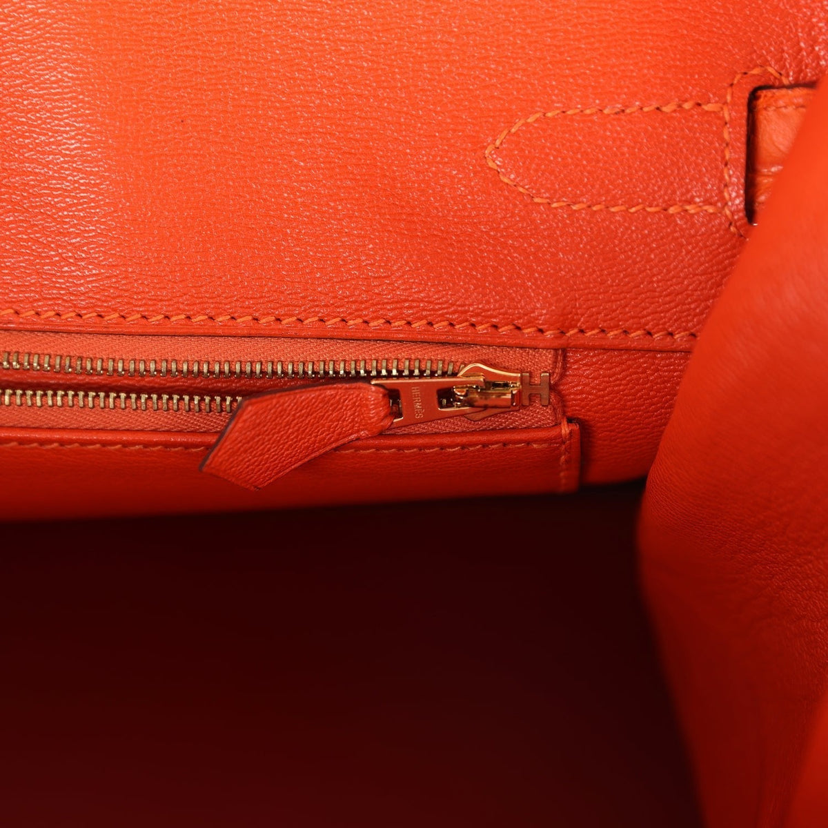 Hermes Birkin 35 Feu Matte Alligator Gold Hardware