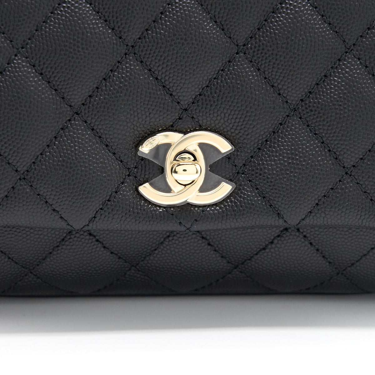 chanel-coco-handle-extra-mini-black-lghw-1