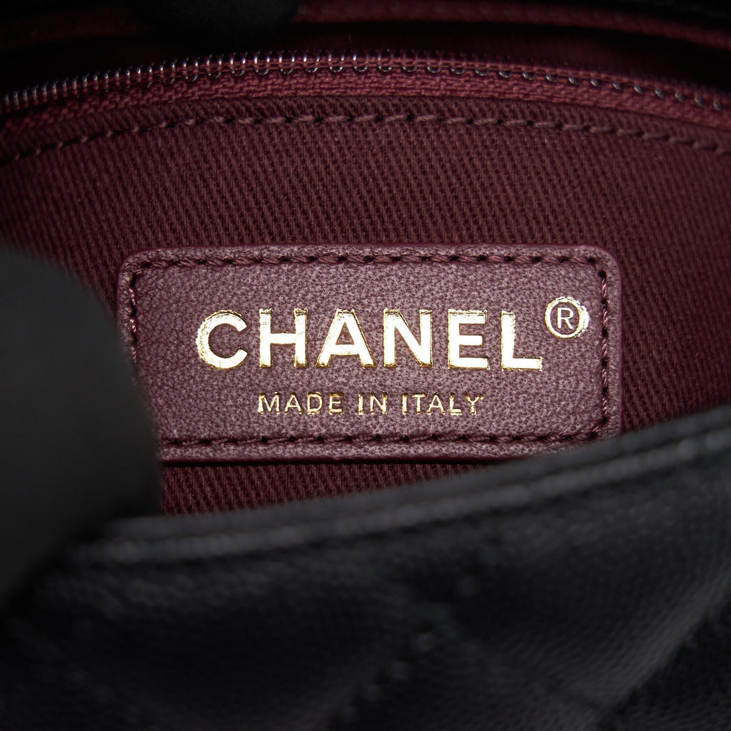 chanel-extra-mini-coco-handle-flap-bag-black-lghw
