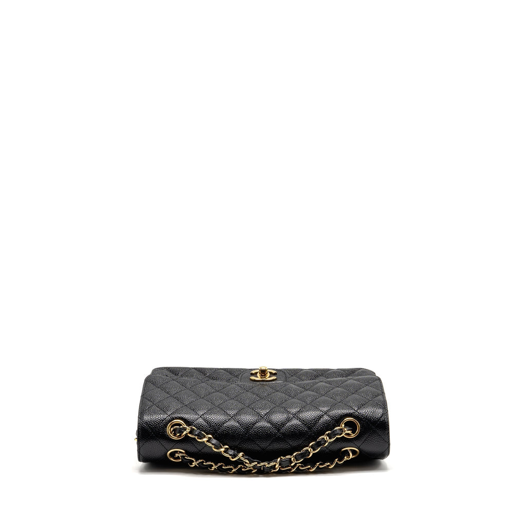 chanel-medium-classic-double-flap-bag-caviar-black-ghw-35