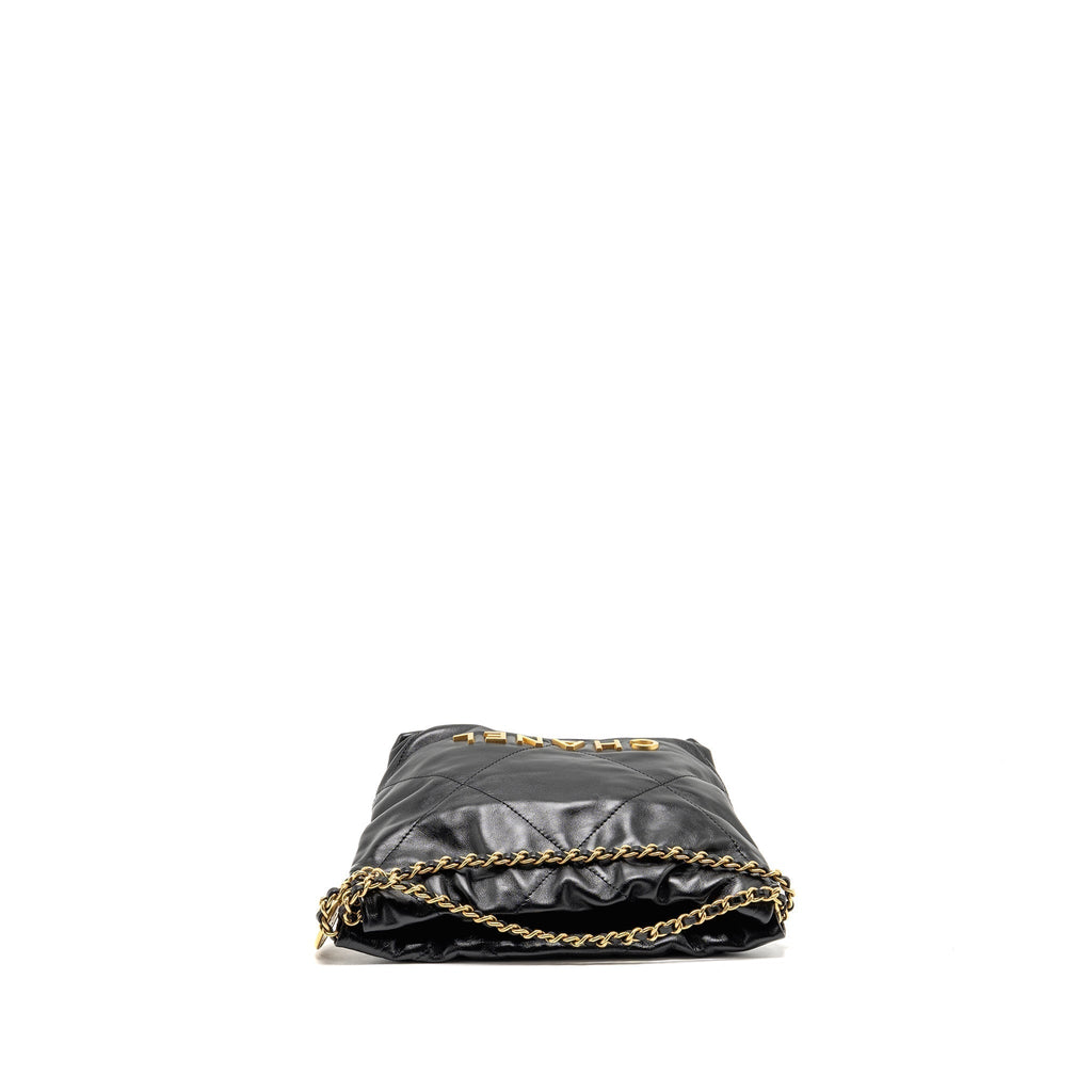 chanel-mini-22-bag-shiny-calfskin-black-ghw-microchip-6