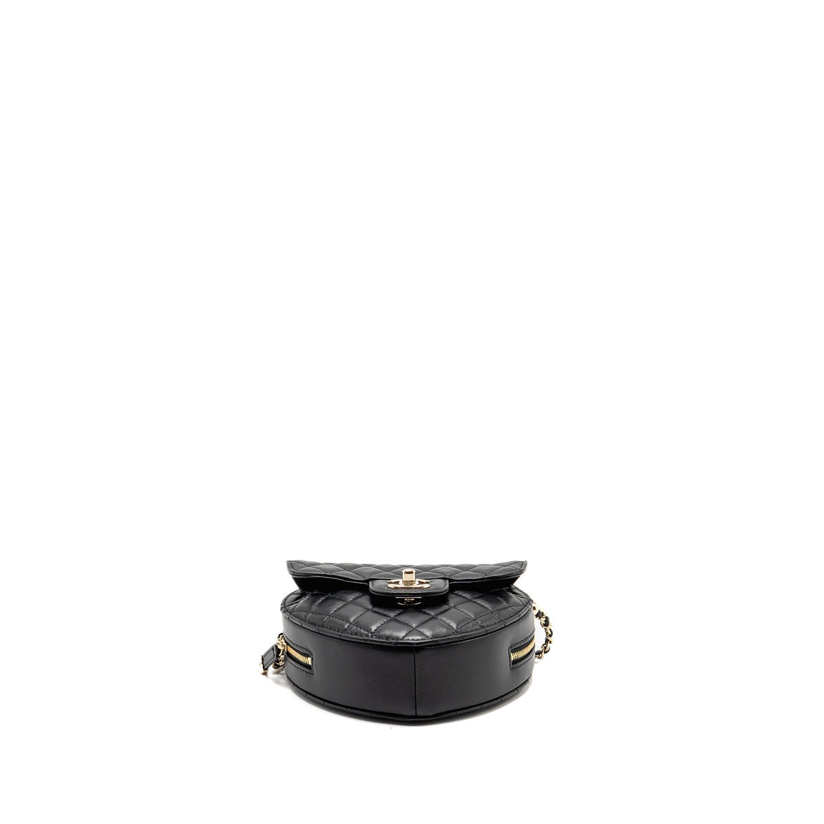 chanel-22s-cc-in-love-heart-bag-lambskin-black-lghw-microchip
