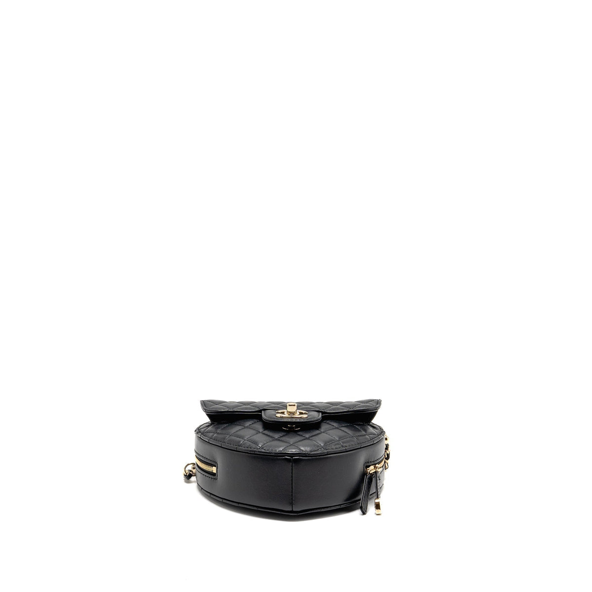 chanel-22s-heart-bag-lambskin-black-lghw-microchip-3