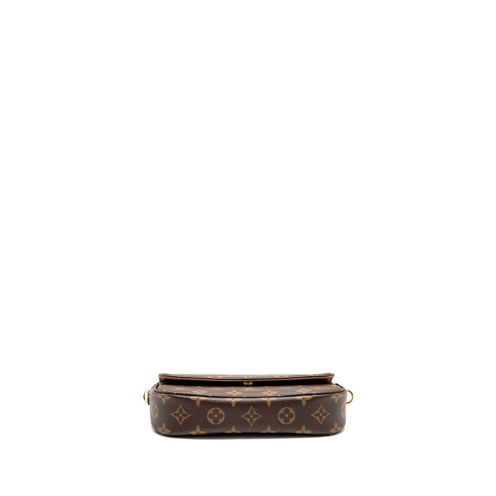 louis-vuitton-ivy-wallet-on-chain-monogram-canvas-ghw