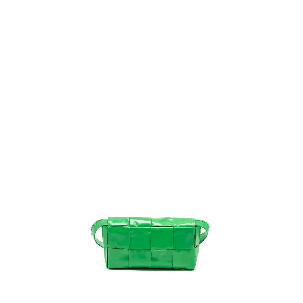 bottega-veneta-cassette-belt-bag-leather-green-shw-copy