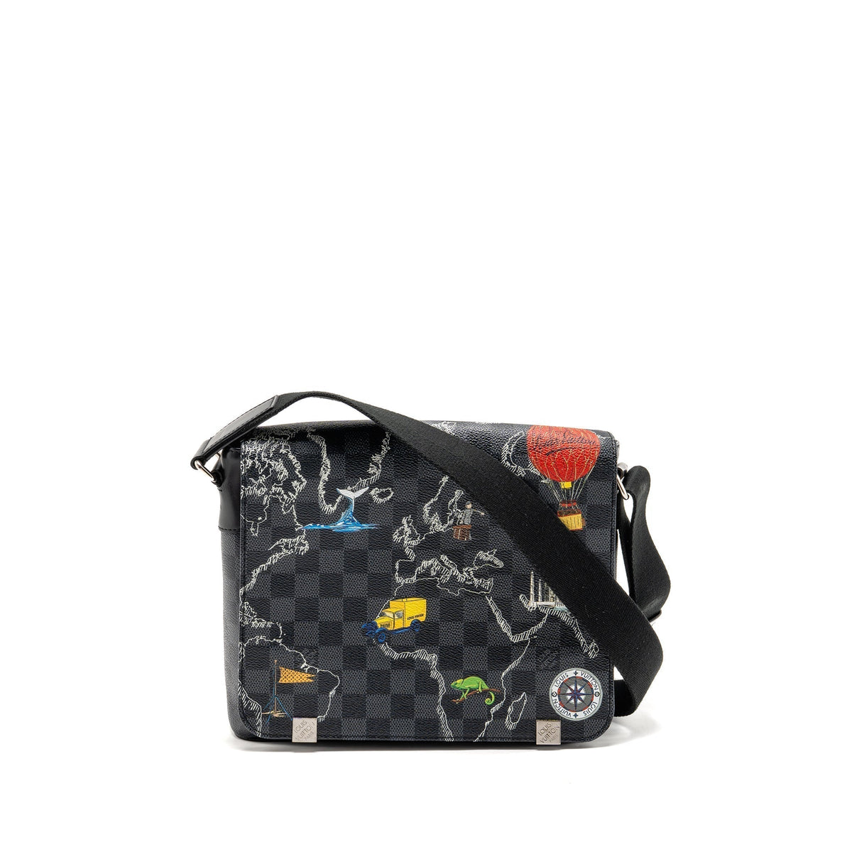 louis-vuitton-world-map-district-messenger-bag-damier-graphite-canvas-shw