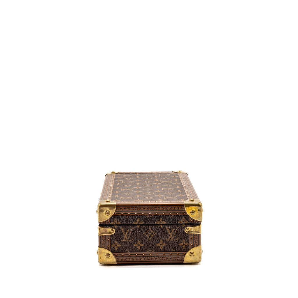 louis-vuitton-coffret-8-montres-monogram-cangas-rouge-fusion