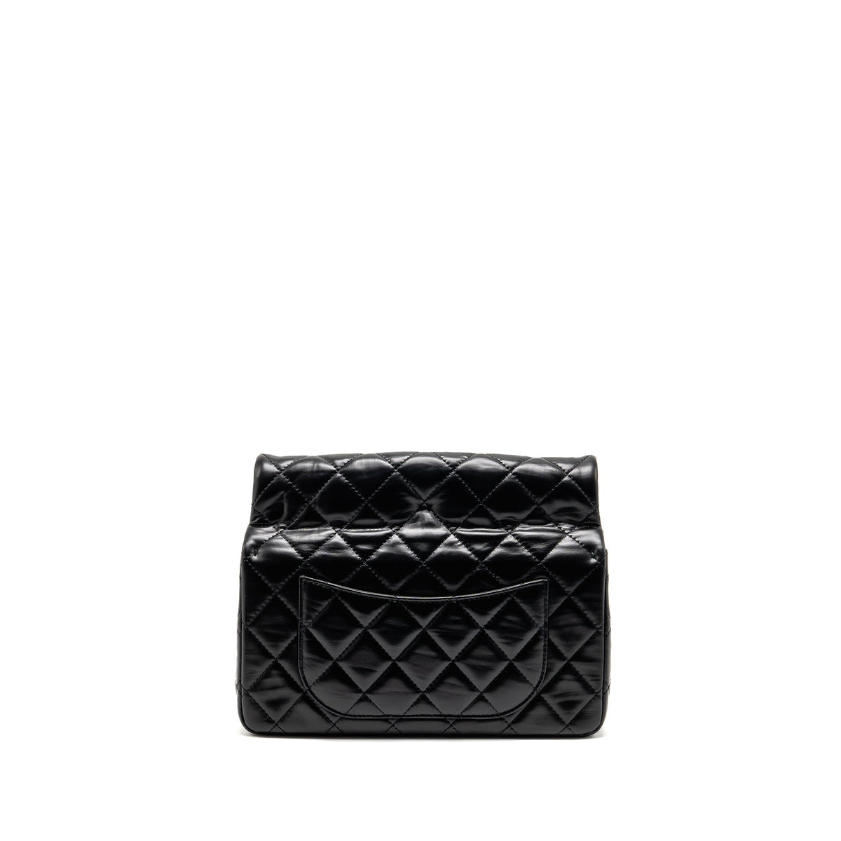 chanel-23a-classic-flap-clutch-shiny-calfskin-black-ghwmicrochip