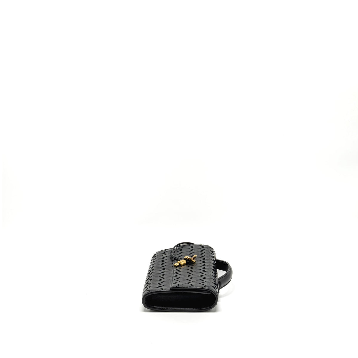 bottega-veneta-andiamo-clutch-lambskin-black-ghw