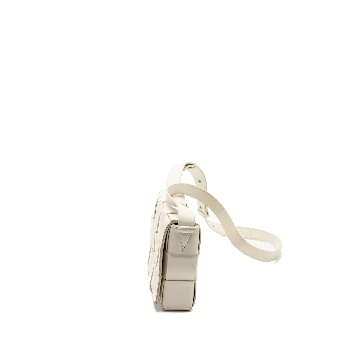 bottega-veneta-small-cassette-bag-lambskin-white-shw