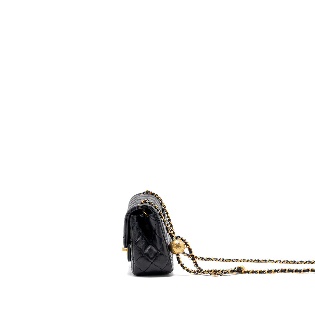 chanel-pearl-crush-mini-square-flap-bag-lambskin-black-ghwmicrochip