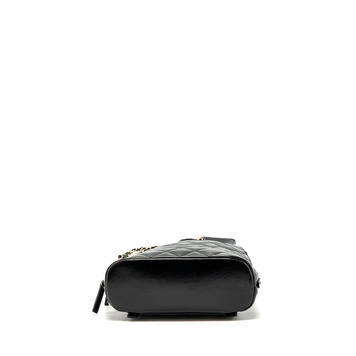 chanel-22a-backpack-patent-black-lghw-microchip