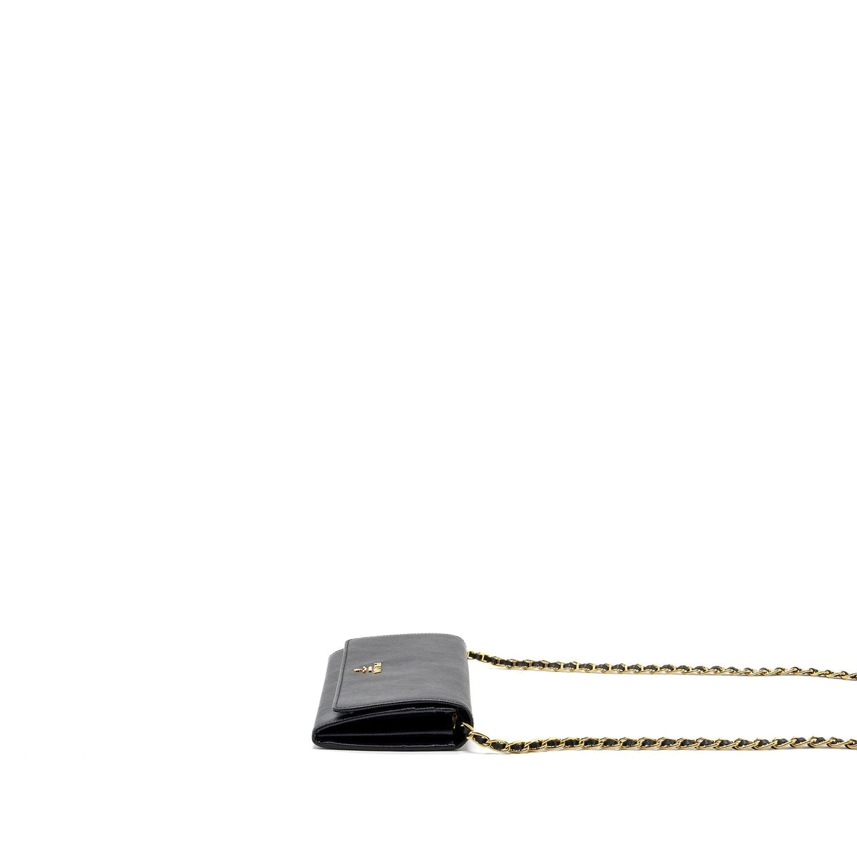prada-long-wallet-with-chain-saffiano-leahter-black-ghw
