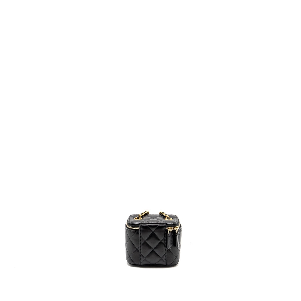 chanel-pearl-crush-mini-vanity-case-lambskin-black-ghw-copy