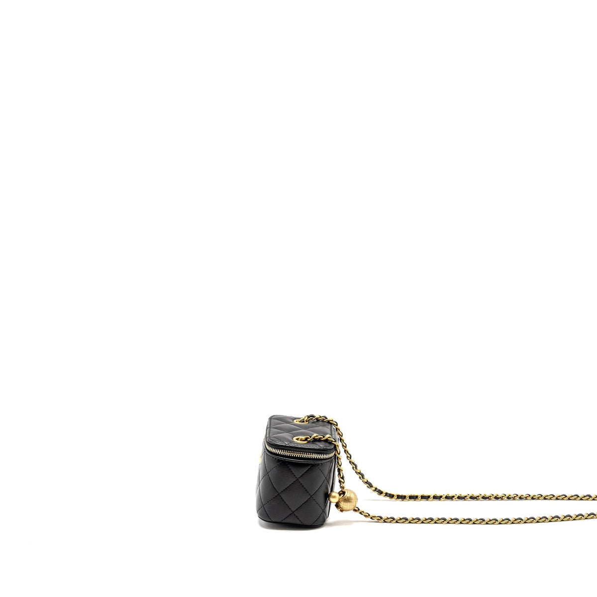 chanel-pearl-crush-mini-vanity-case-lambskin-black-ghw-copy