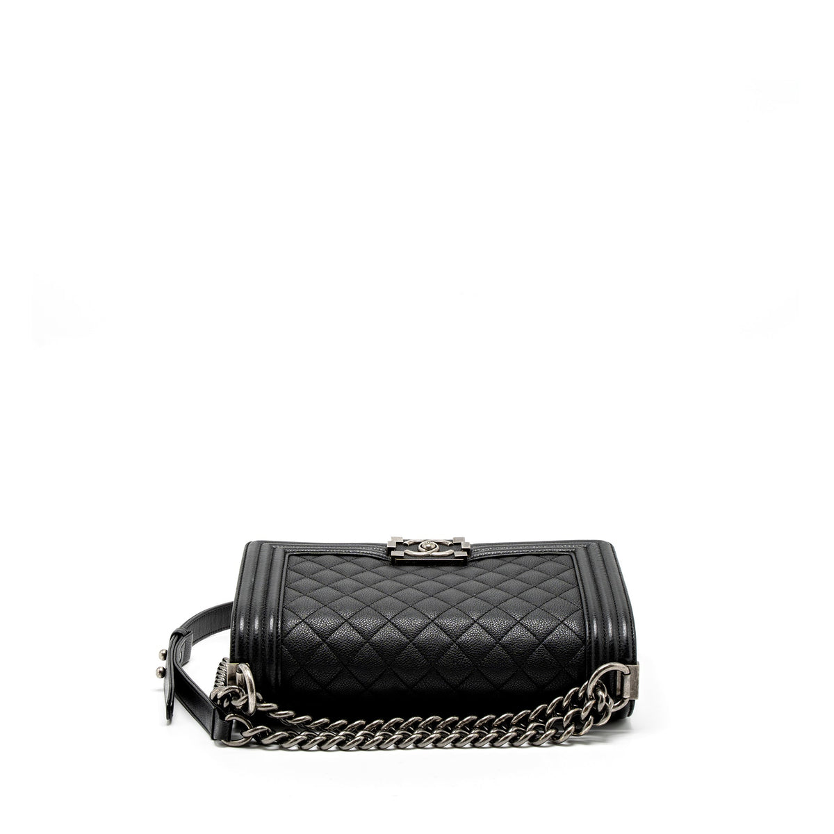 chanel-medium-boy-bag-grained-calfskin-black-ruthenium-hardware