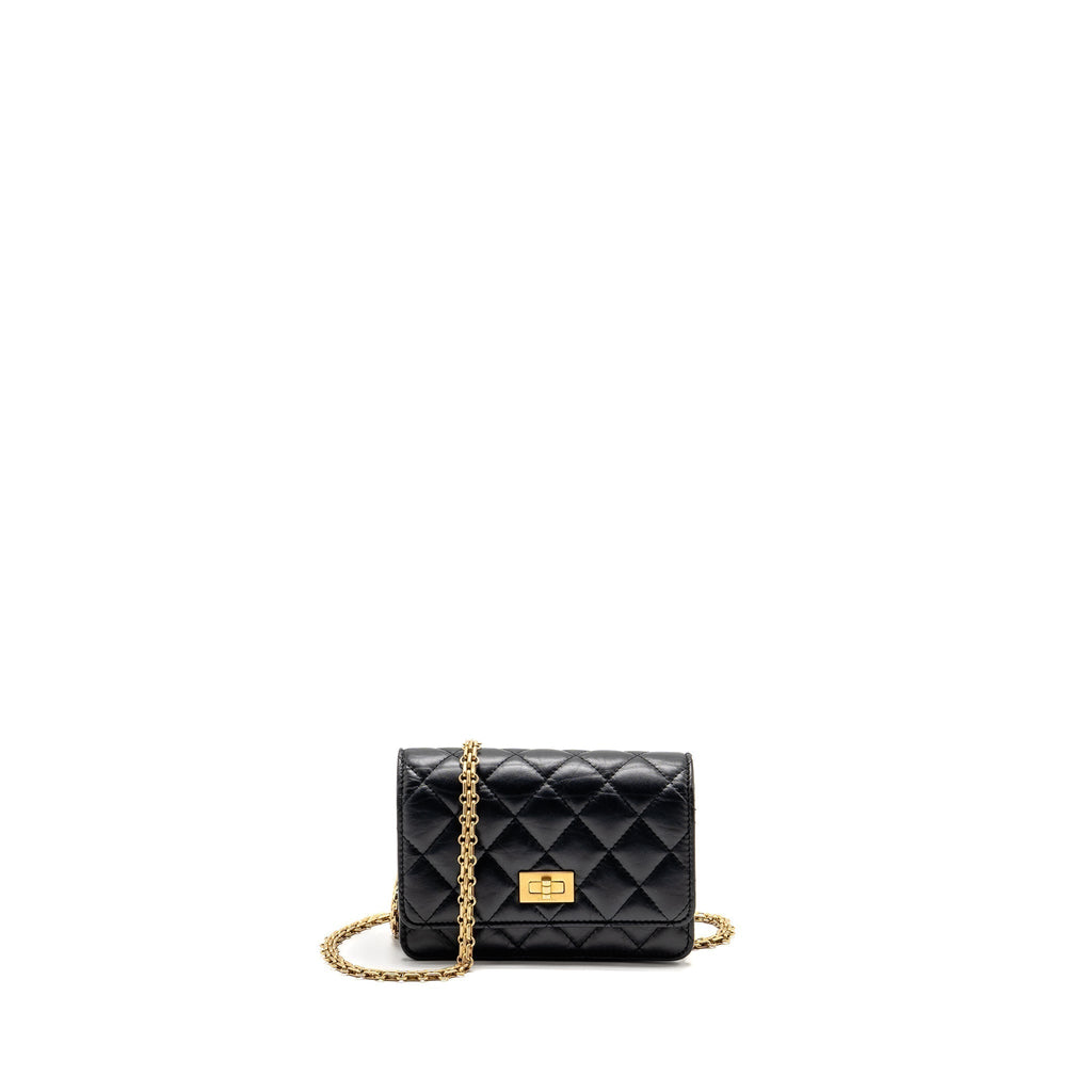 chanel-mini-2-55-reissue-wallet-on-chain-aged-calfskin-black-ghwmicrochip