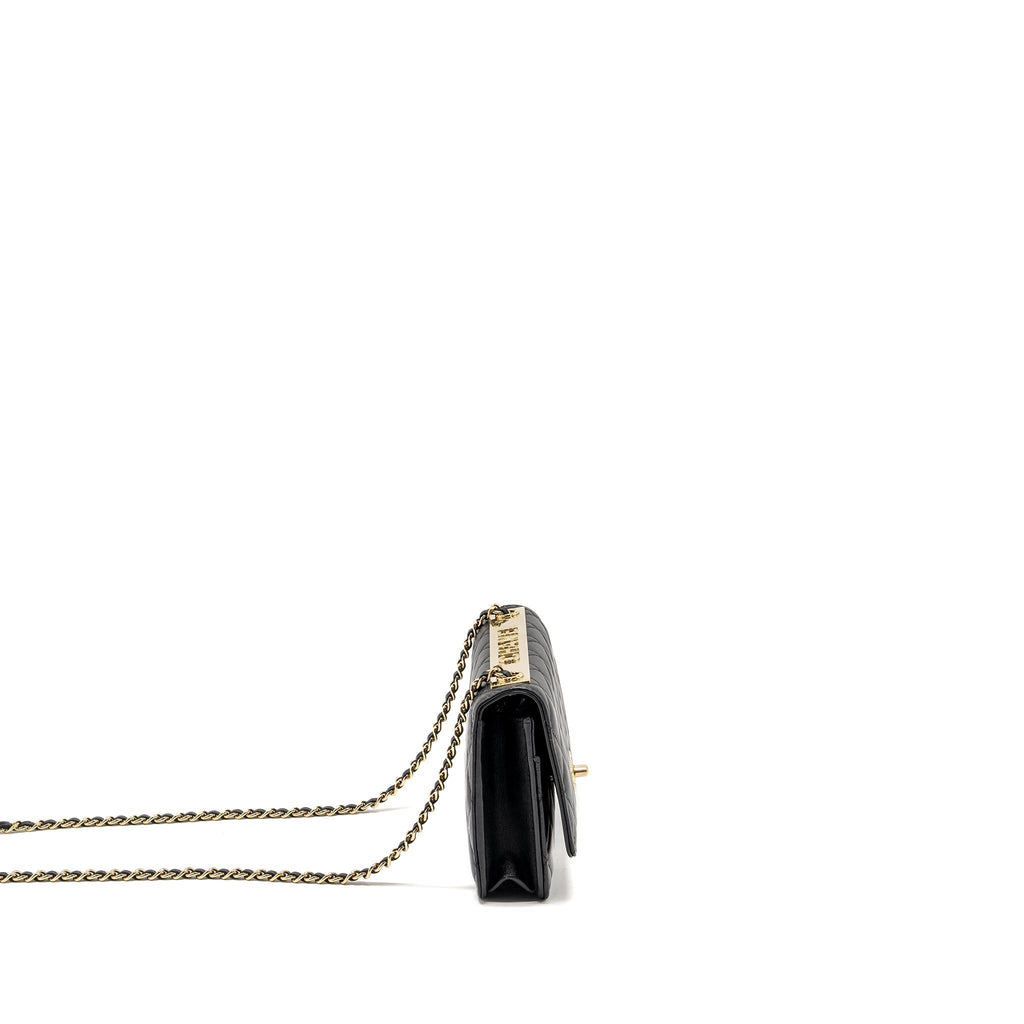 chanel-trendy-cc-wallet-on-chain-lambskin-black-lghw-microchip