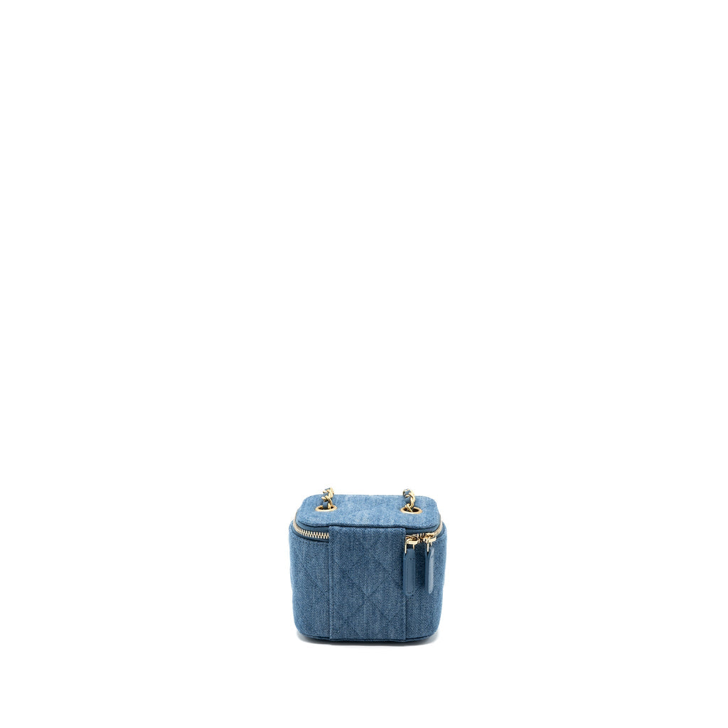 chanel-pearl-crush-mini-vanity-case-denim-blue-brushed-ghw