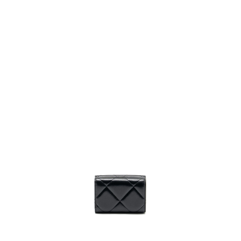 chanel-19-compact-wallet-lambskin-black-ghw-microchip