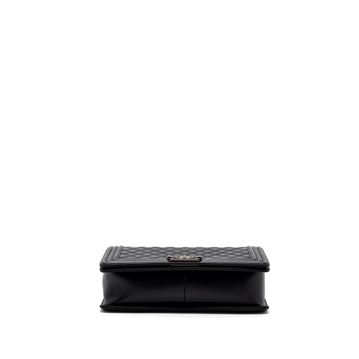 chanel-new-medium-boy-bag-lambskin-black-ruthenium-hardware