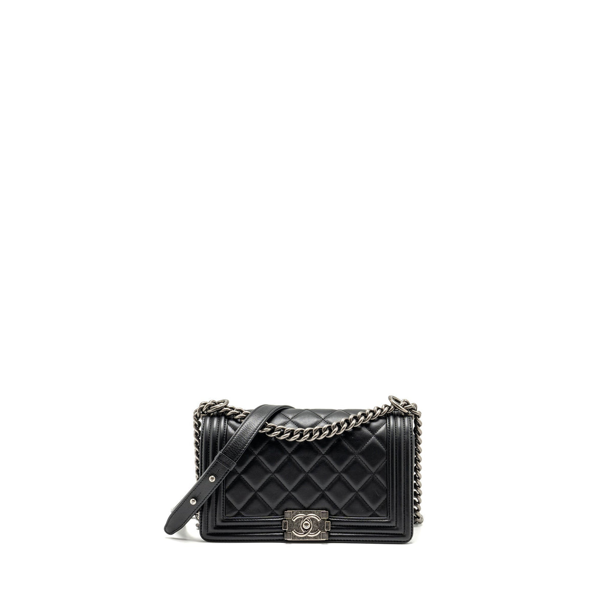 chanel-medium-boy-bag-calfskin-black-ruthenium-hardware-1