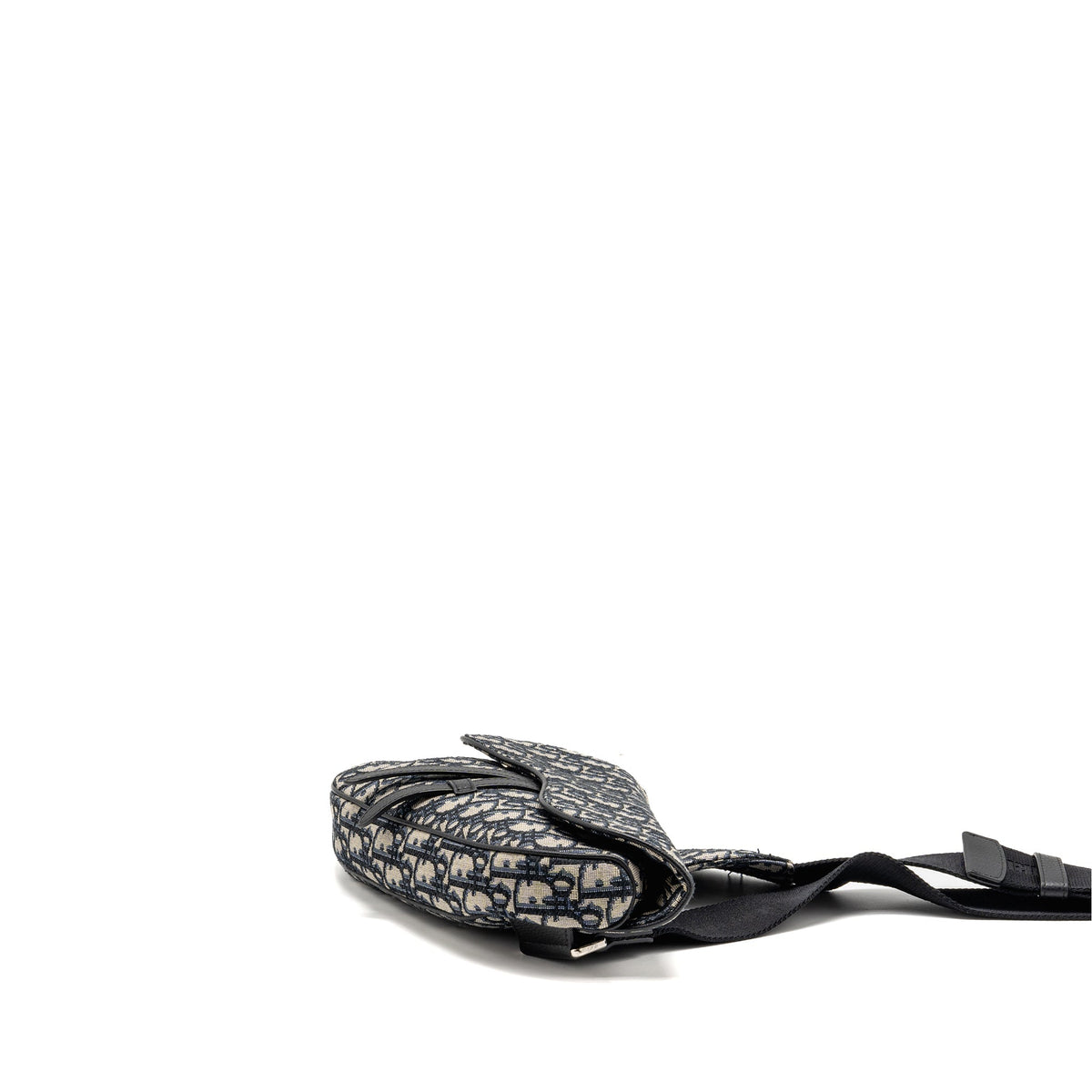 dior-homme-saddle-bag-oblique-jacquard-multicoloured-hardware