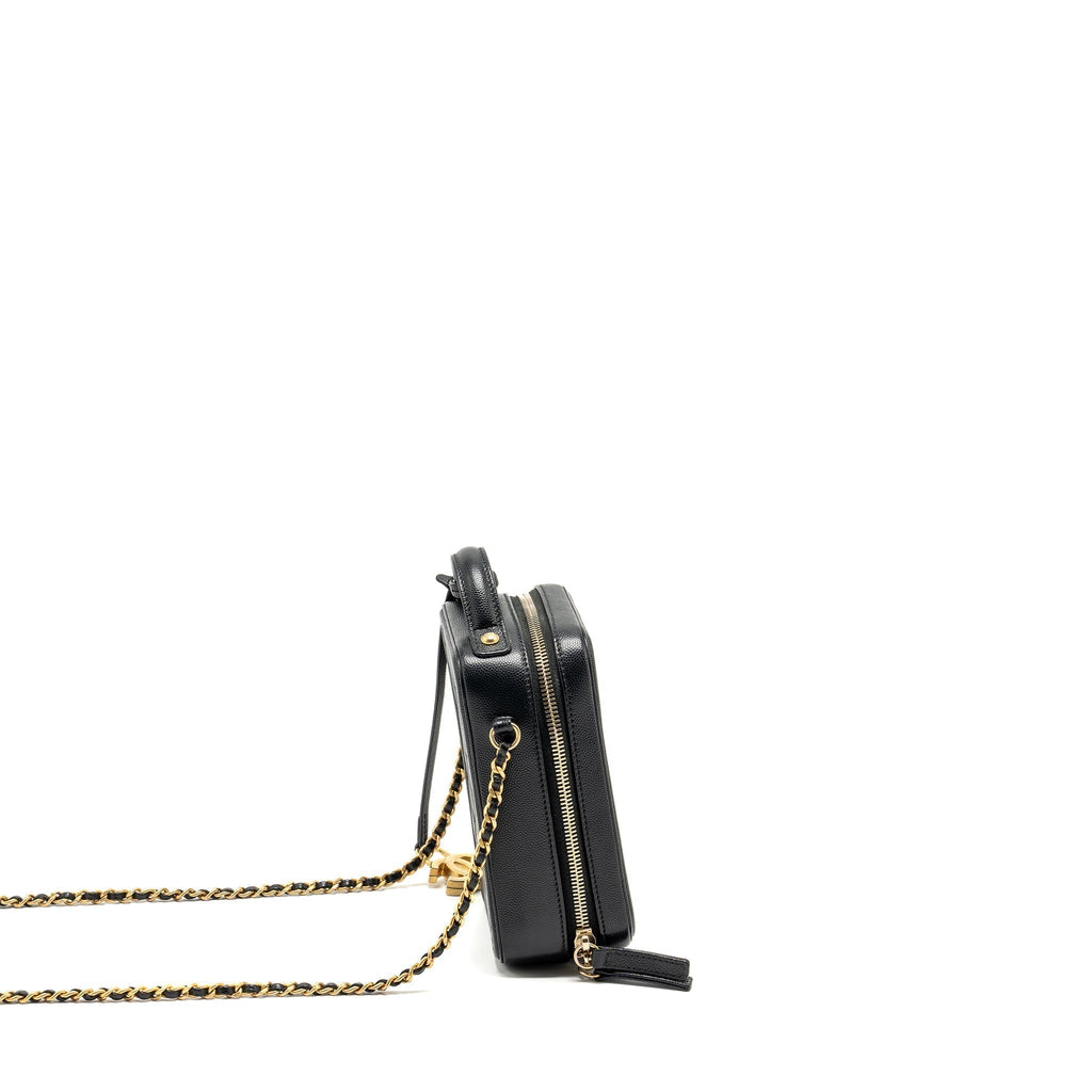 chanel-filigree-vertical-vanity-case-caviar-black-ghw