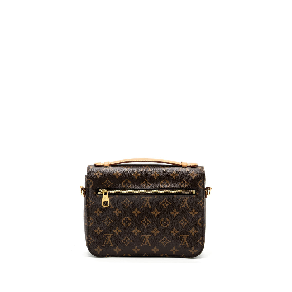 louis-vuitton-pochette-metis-monogram-canvas-ghw-22