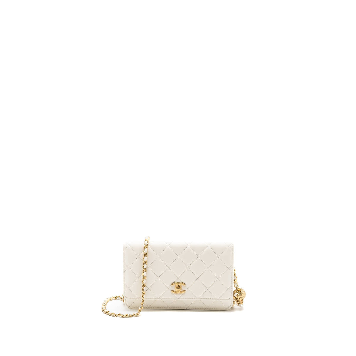 chanel-pearl-crush-wallet-on-chain-lambskin-white-ghw-microchip-copy-1