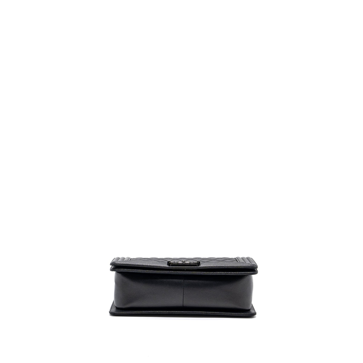 chanel-medium-boy-bag-caviar-so-black-black-hardware
