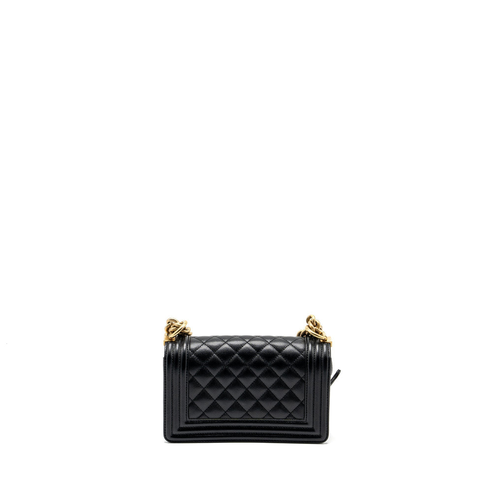 chanel-small-boy-bag-caviar-black-ghw-microchip-copy