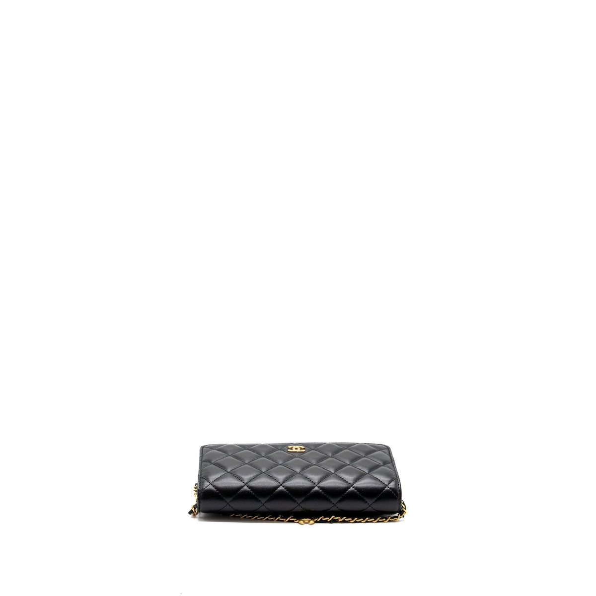chanel-coco-heart-wallet-on-chain-lambskin-blackmicrochip