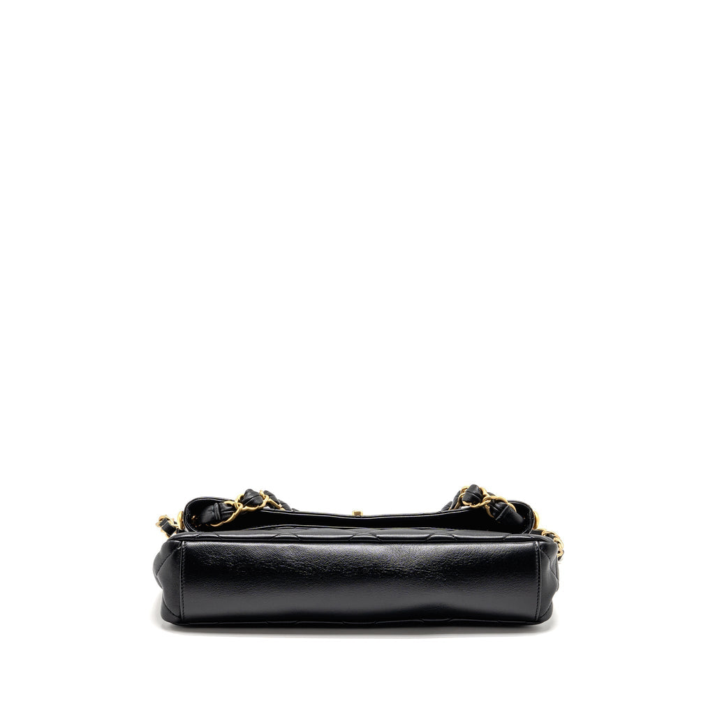 chanel-large-hobo-bag-lambskin-black-ghw-microchip-copy