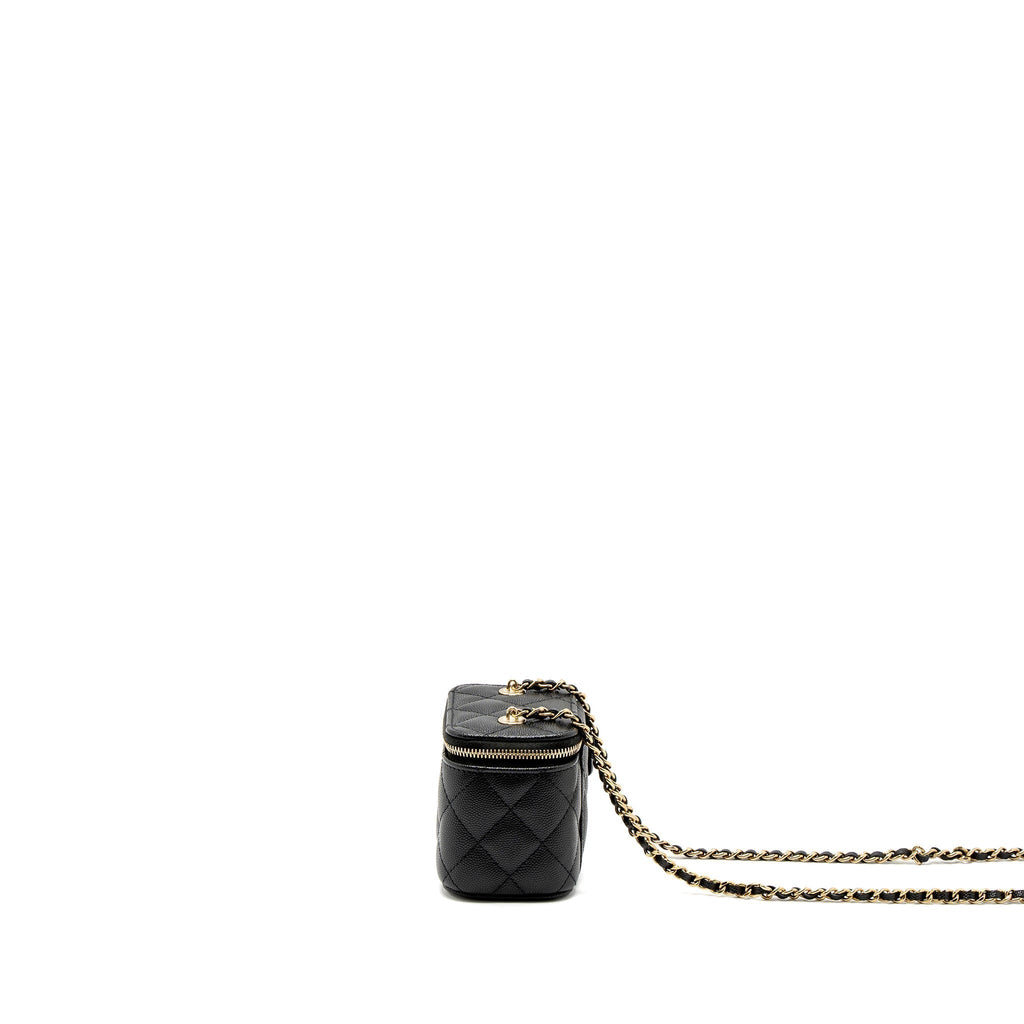 chanel-mini-vanity-with-chain-caviar-black-lghw-microchip-1