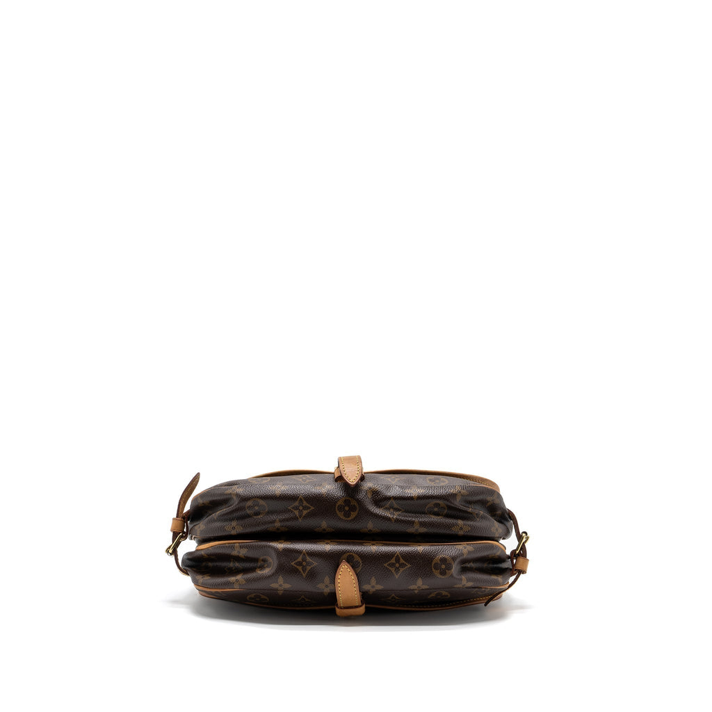 louis-vuitton-vintage-saumur-bag-monogram-canvas-ghw