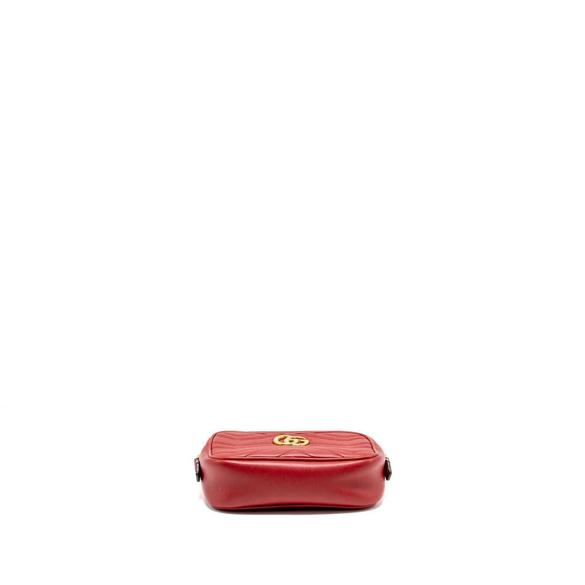 gucci-gg-marmont-matelasse-camera-bag-red-leather-red-ghw