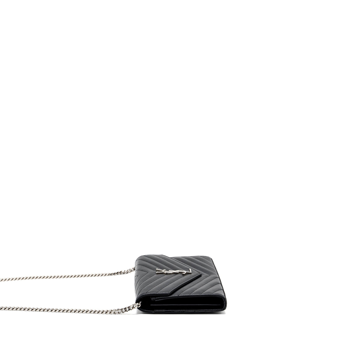 saint-laurent-envelop-chain-bag-grained-calfskin-black-shw