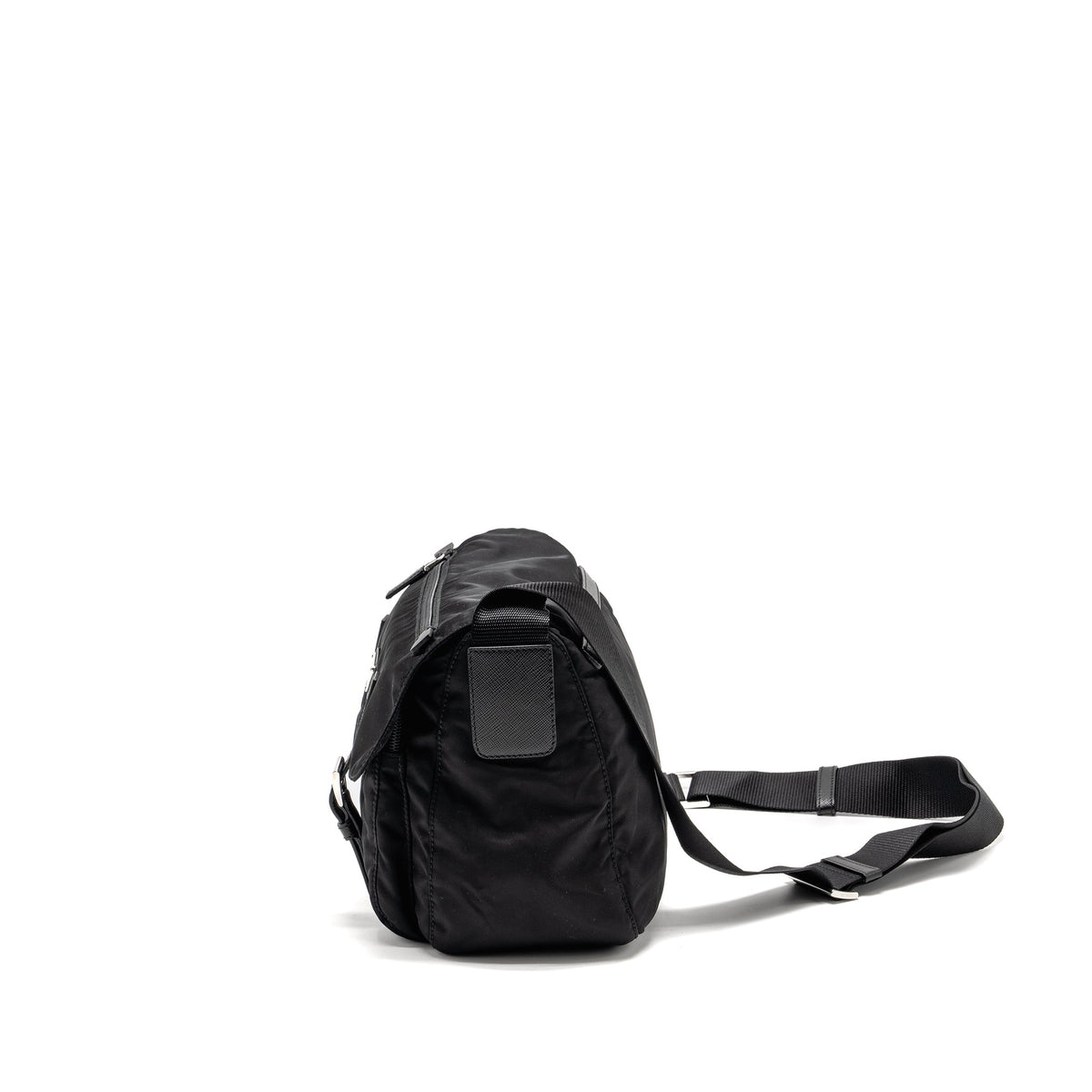 prada-messenger-bag-re-nylon-black-shw-copy