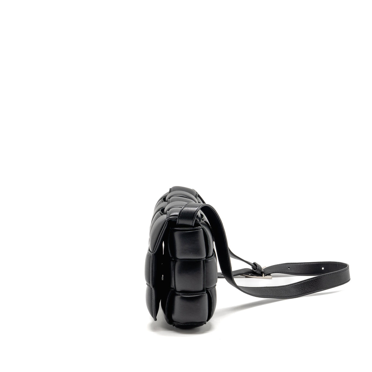 bottega-veneta-padded-cassette-lambskin-black-shw