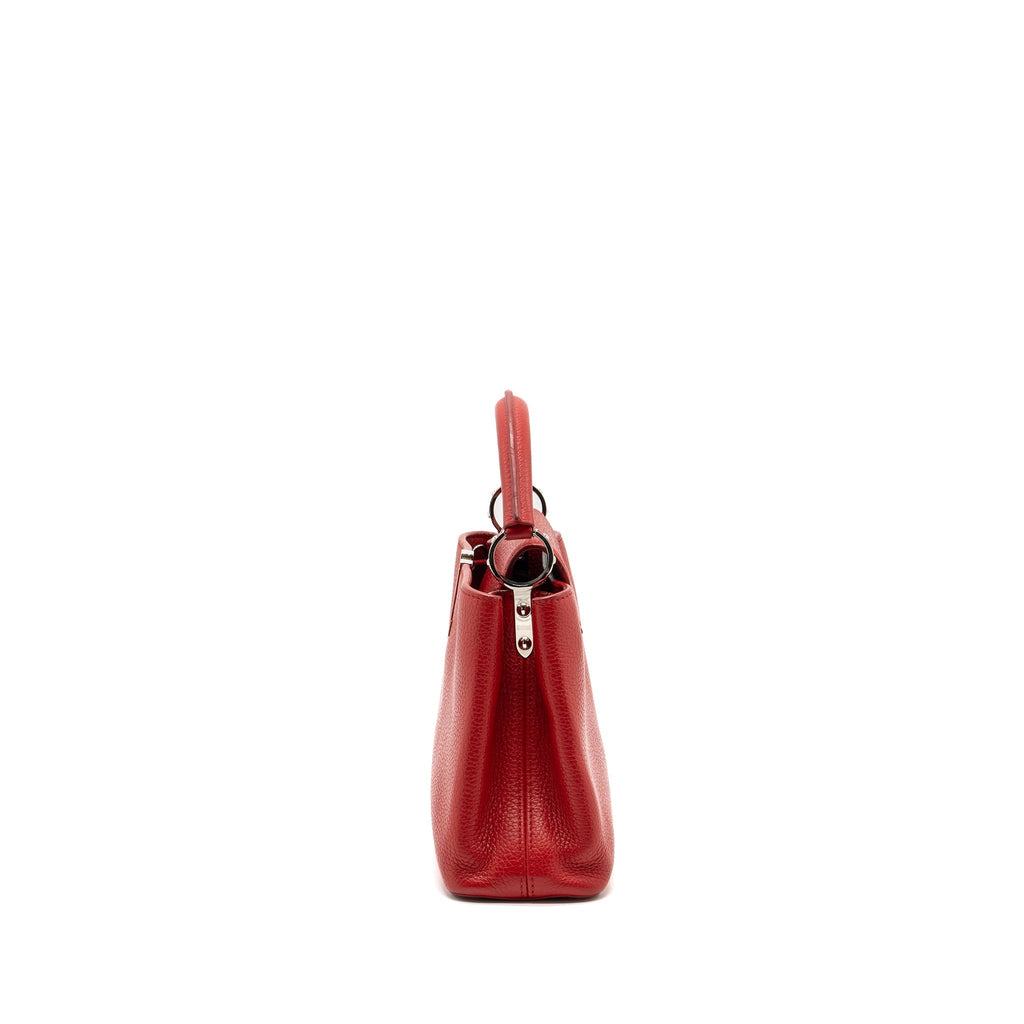 louis-vuitton-capucines-bb-taurillon-red-ghw-1