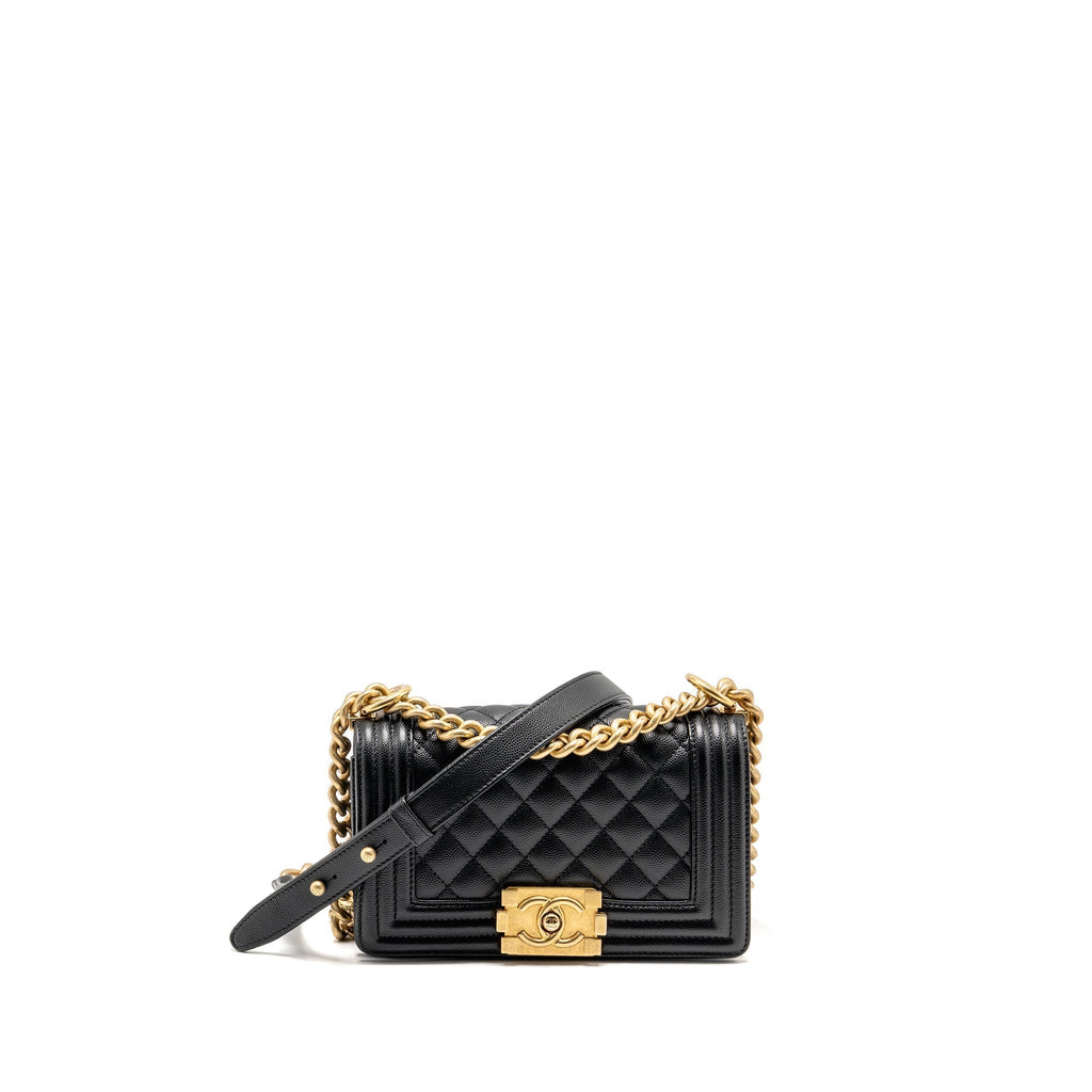 chanel-small-boy-bag-caviar-black-ghw-microchip-4