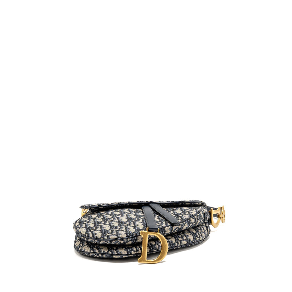 dior-medium-saddle-bag-blue-oblique-canvas-ghw-2