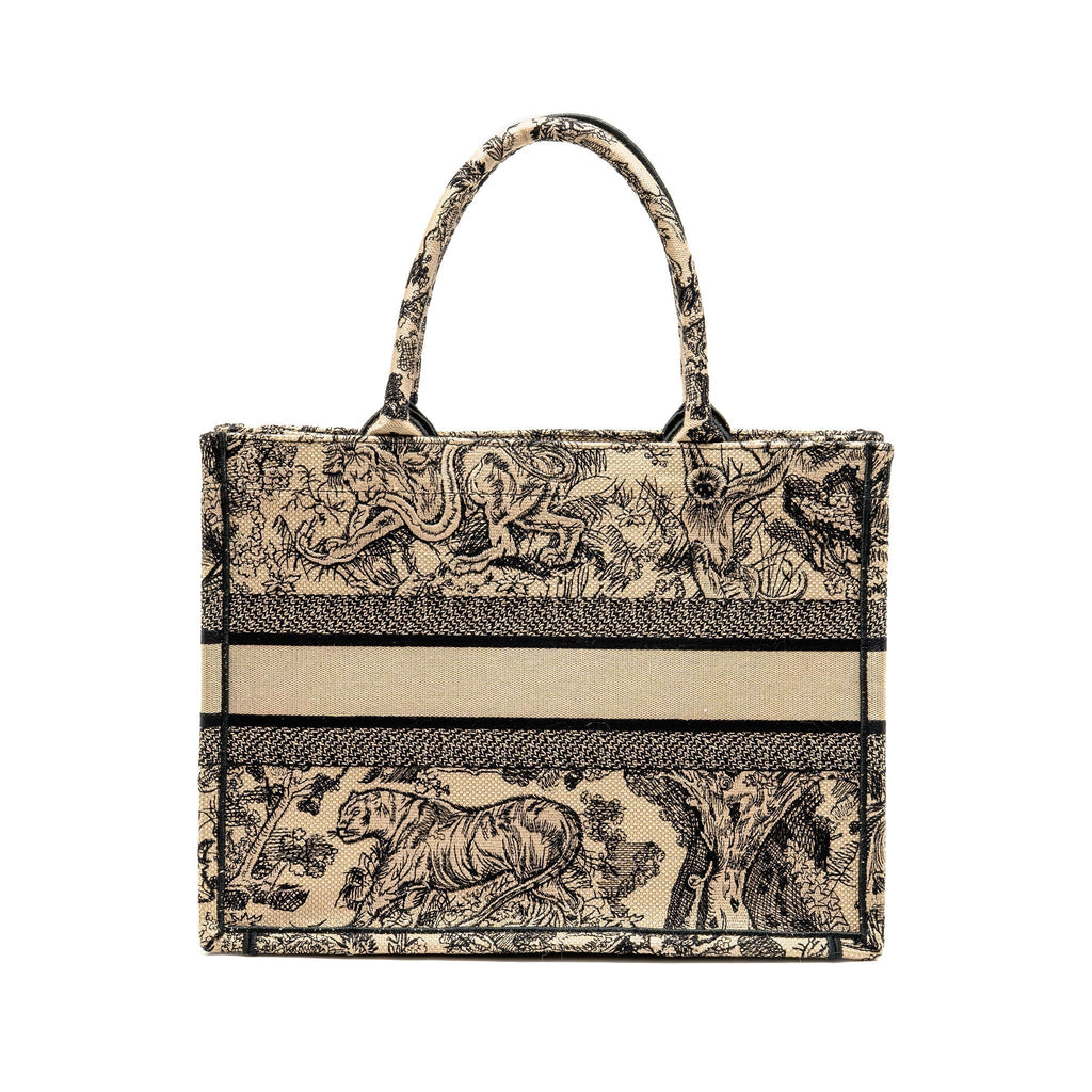 dior-medium-dior-book-tote-toile-de-jouy-reverse-embroidery-canvas-beige