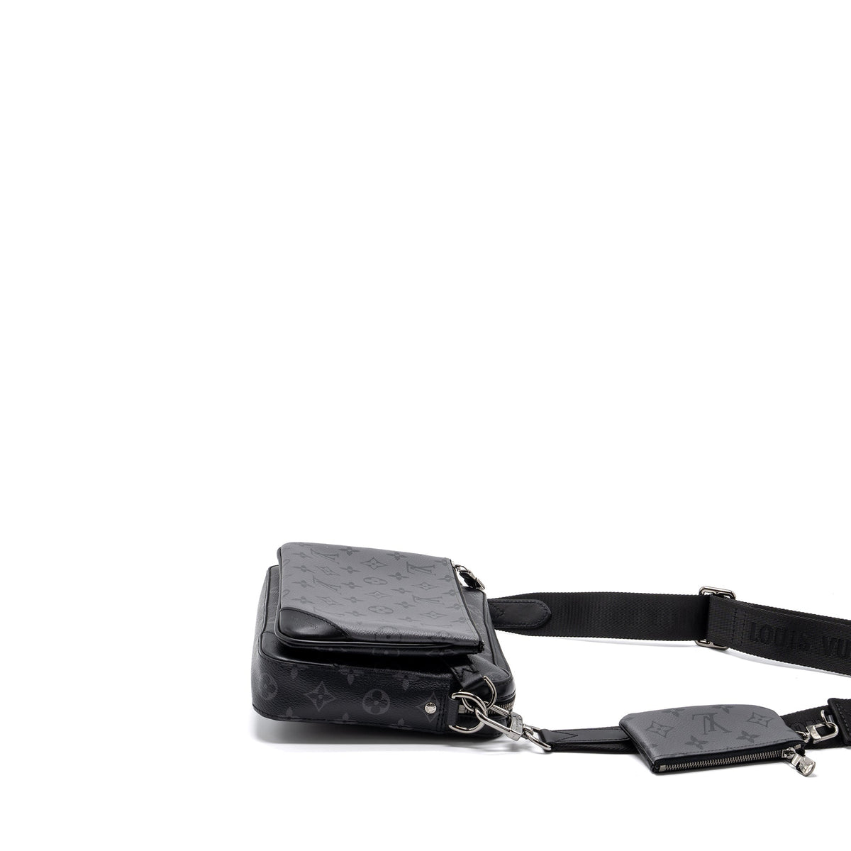 louis-vuitton-trio-messenger-bag-monogram-eclipse-shw